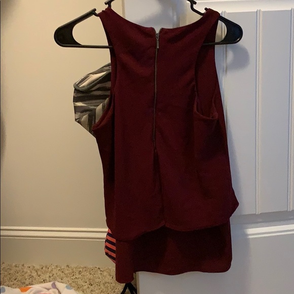 Banana Republic women’s tank top - Picture 2 of 3